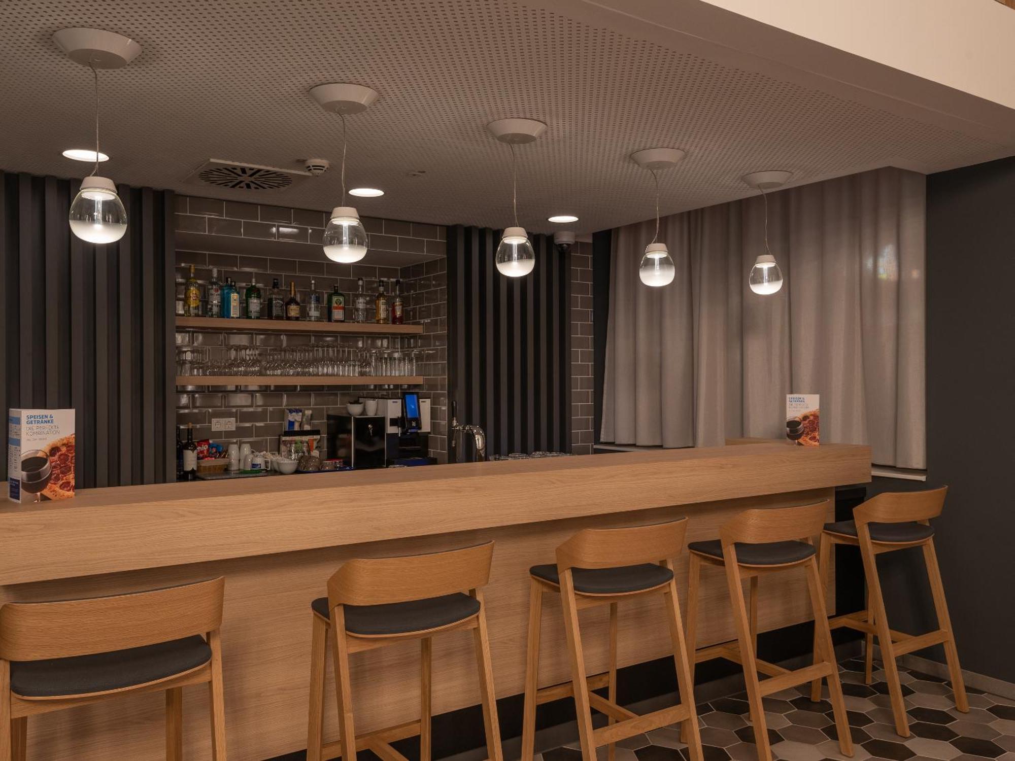 Holiday Inn Express Heilbronn By Ihg Exterior photo